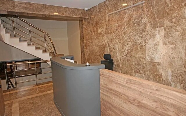 Hotel Corner Suite