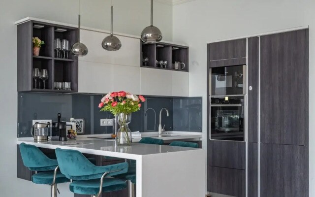 Romantic apart on 71 floor