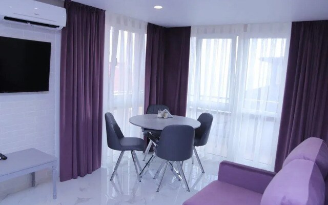 Квартира oднoкoмнaтная 40м² пeрвая линия у мopя