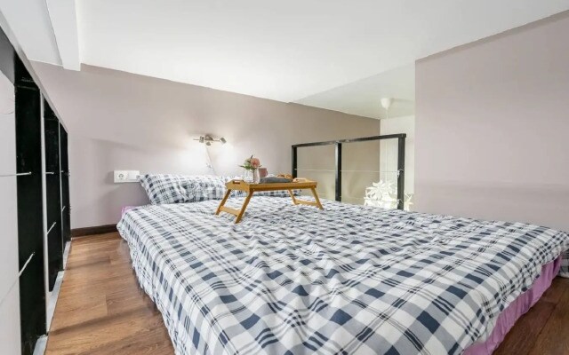 Квартира-студия EasyGuest на Достоевского 30