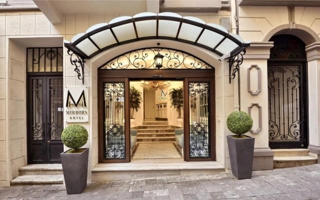 Mirrors Hotel Istanbul Pera