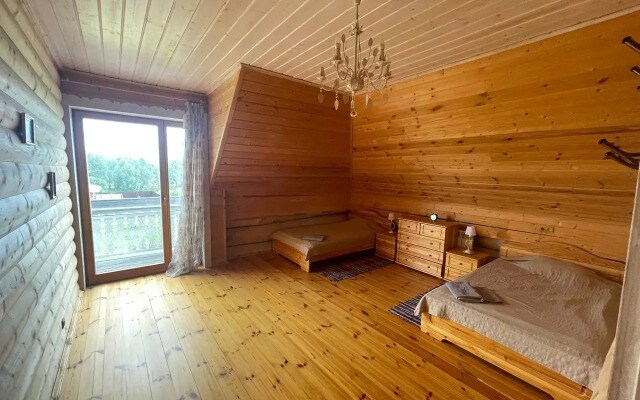 Частный Дом из Сибирского Кедра