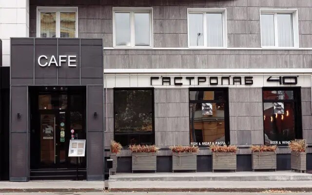 Отель Астор