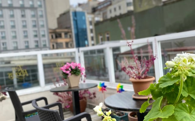 Отель Ten Rooms Istanbul Hotel