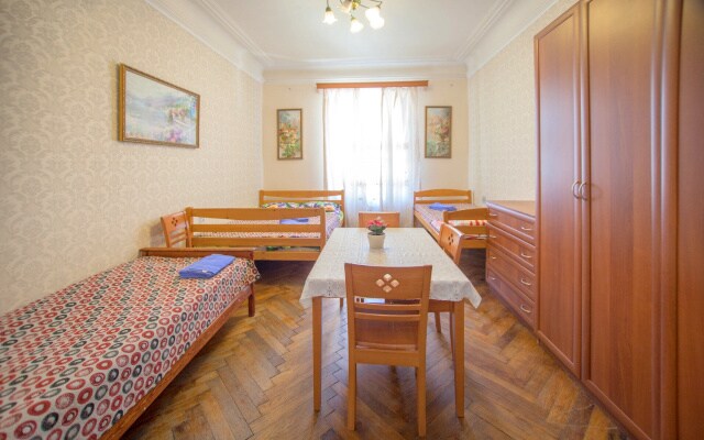 Гостевой дом Страна Чудес на Невском - Ретро
