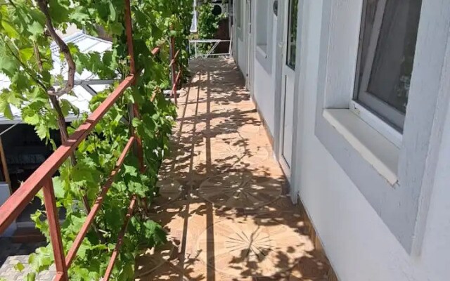 Меблированные комнаты Акварелька