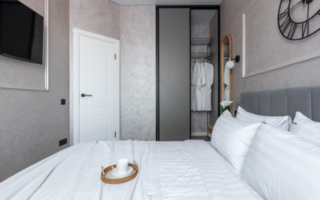 Апартаменты Red Apartments Арт Лайт Аарон