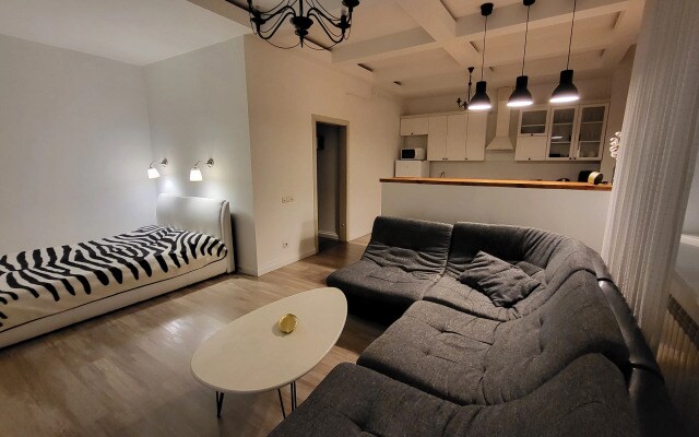 Апартаменты Bright Apartment