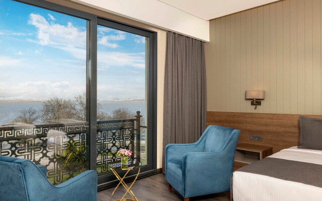 Ezkar Bathonea Art Istanbul Hotel