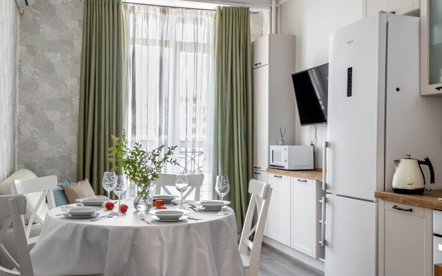 Квартира с Видом на Море, 5 Минут до Набережной и Пляжа от Home Group