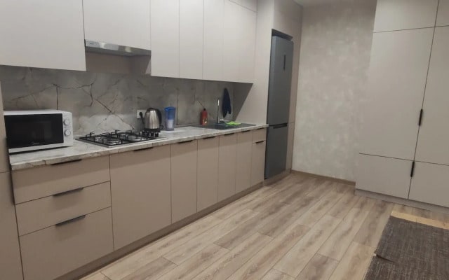 Квартира на Российском проспекте 12к2