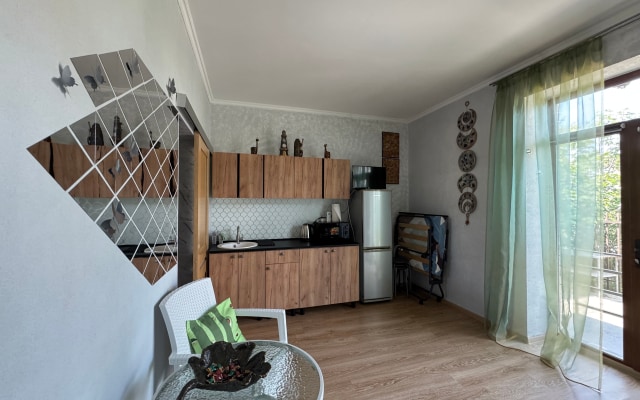 Квартира на Рекордной 10
