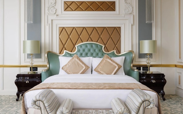 Отель The St. Regis Moscow Nikolskaya