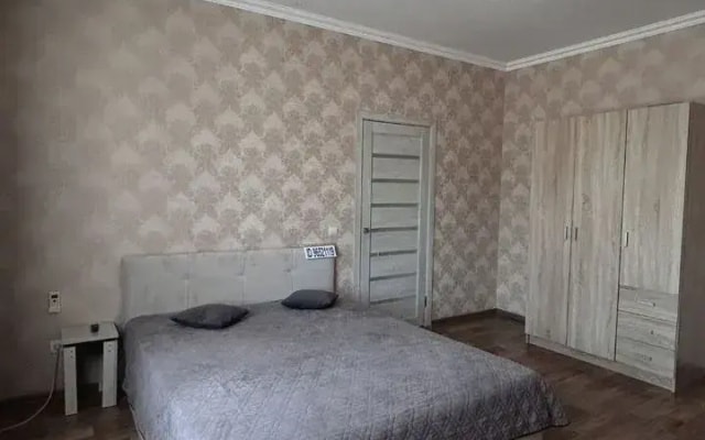 Квартира на  Александра Покрышкина 2к1 386