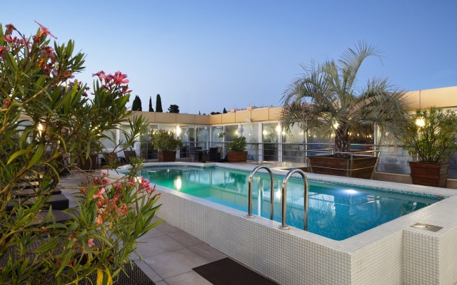 SM Royal by Stellar Hotels - ALL INCLUSIVE