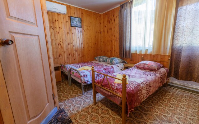 Gostevoj Guest House