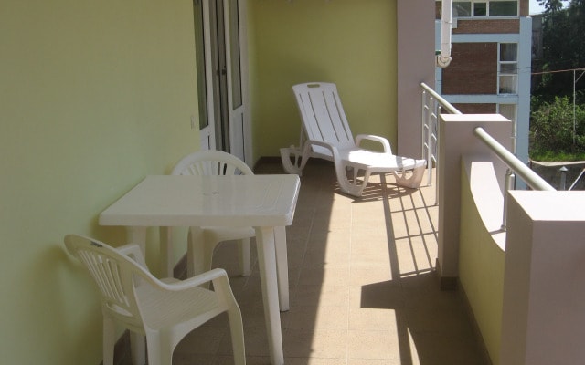 Hotel Raduga