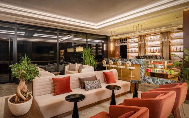 Отель Best Western Premier Hidden Hills