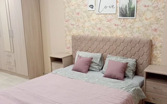 Квартира на Николая Семенова 33