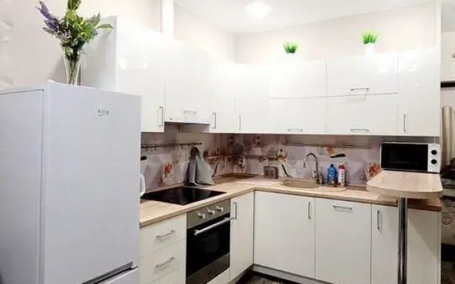 Квартира на Ивана Захарова 19