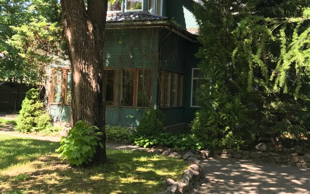 Гостевой дом Загородный клуб Аут