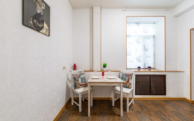 Bolshaya Krasnaya Apartments