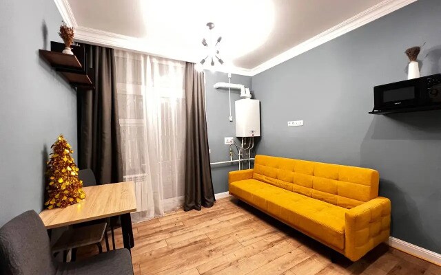 Квартира на улице Бориса Слюсара 23с2