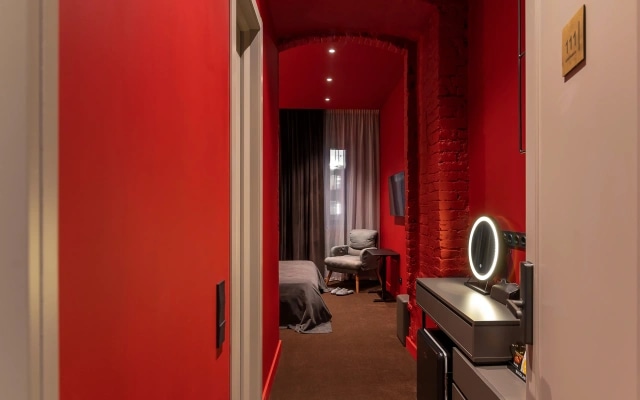 Апартаменты Red room в NikolaevBuilding