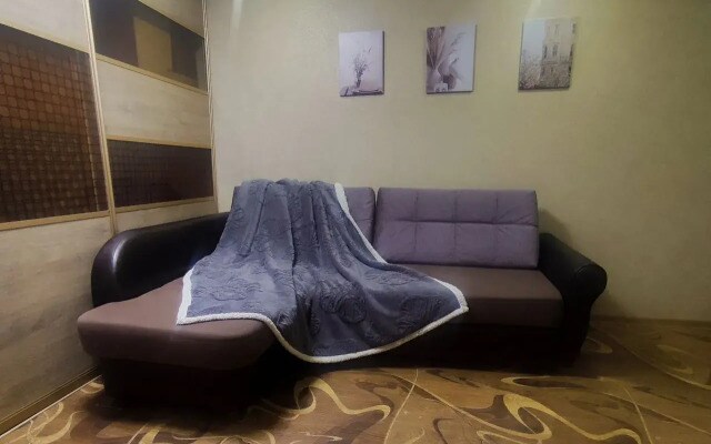 Квартира Евродвушка Прoстoр и уют на Запaднoй полянe