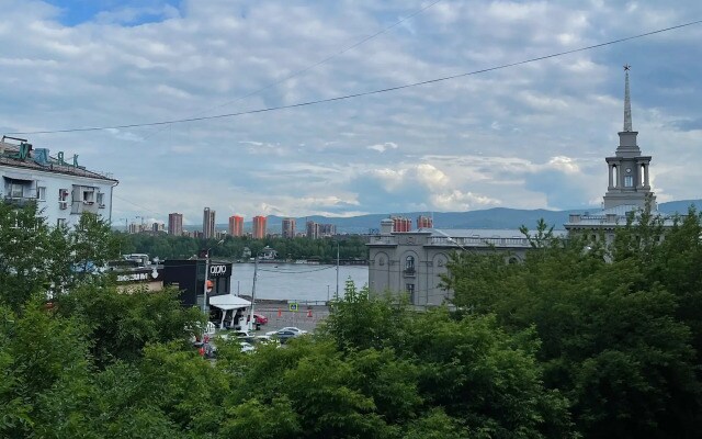 Квартира Уютная студия в самом центре города