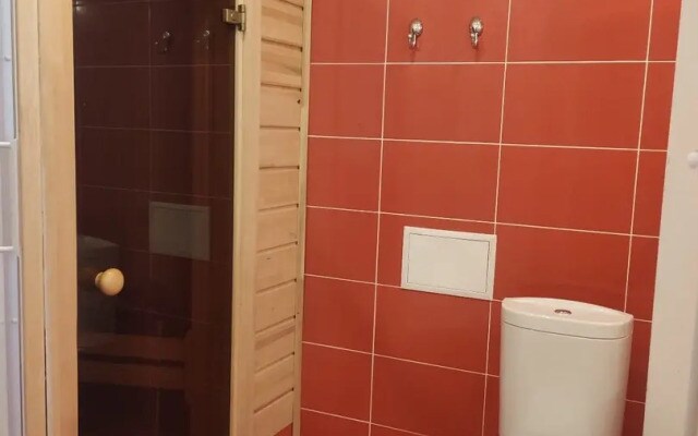 Отель Плаизир