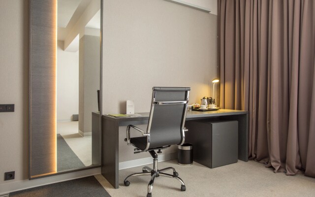 Отель Elements Ekaterinburg Hotel 4