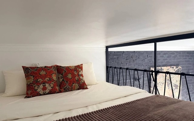Квартира Moscow Deluxe Apartments Calm Studio