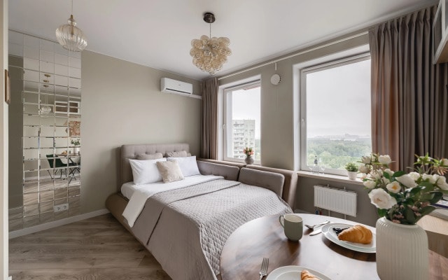 Апартаменты SMART LOFTS | Veranda на 13 этаже с видом на Останкинскую башню рядом с метро