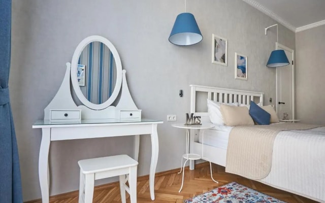 Апартаменты Pinterest на Карла Маркса с балконом