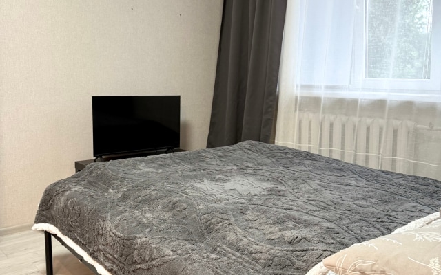 Квартира Уютная в Удобном Зеленом Районе