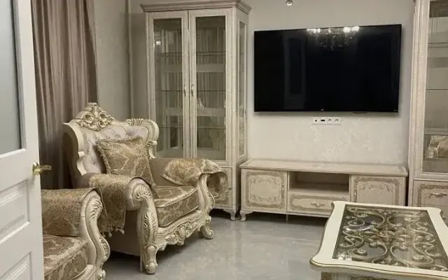 Квартира Трехкомнатная Веласкеса 7к5