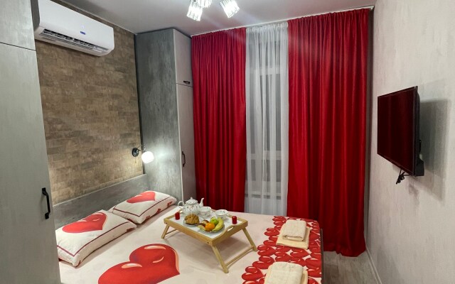 Квартира Romantic House Red