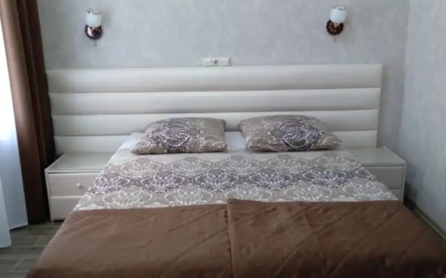 Отель Вояж