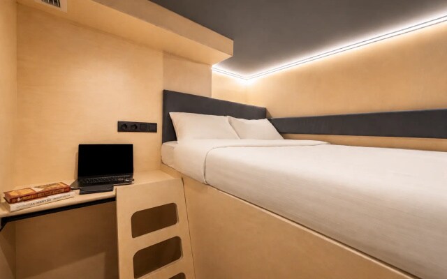 Хостел Morfeus Capsule Hotel