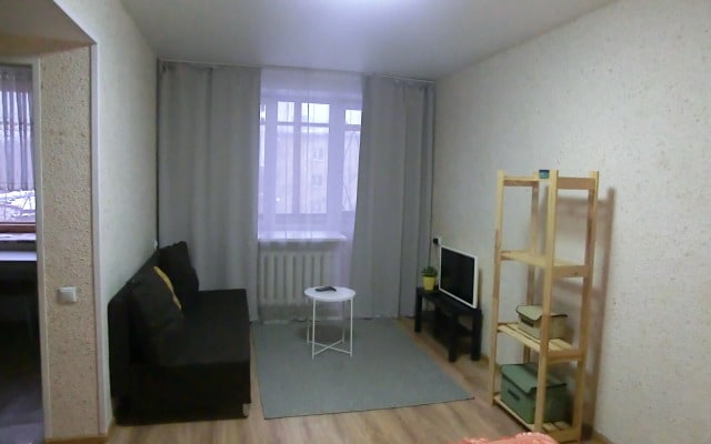 Квартира Лихвинцева 46