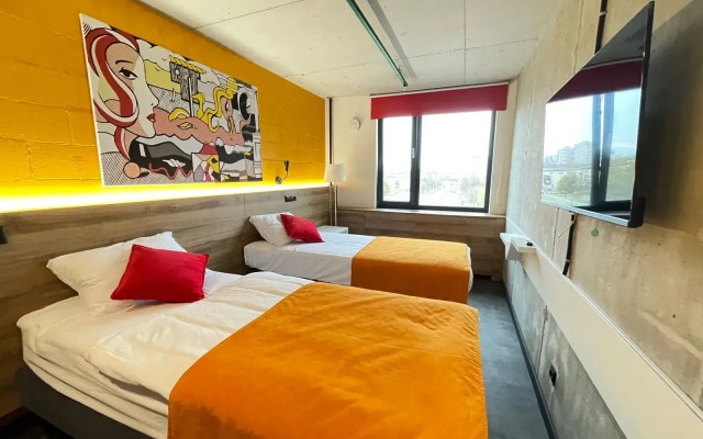 Квартира 2 Ночи в Новом Комплексе Ramada (3)