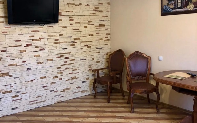 Жилое Помещение У каштана