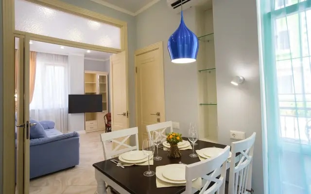 Апартаменты Red Apartments Арт Лайт Сити Апартамент Фрида