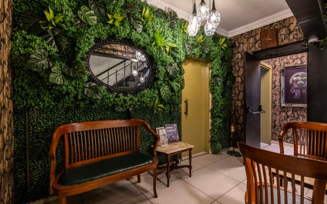 Perazre Hotel