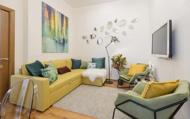 Квартира GM Apartments Стильная Трехкомнатная на Бульварном кольце