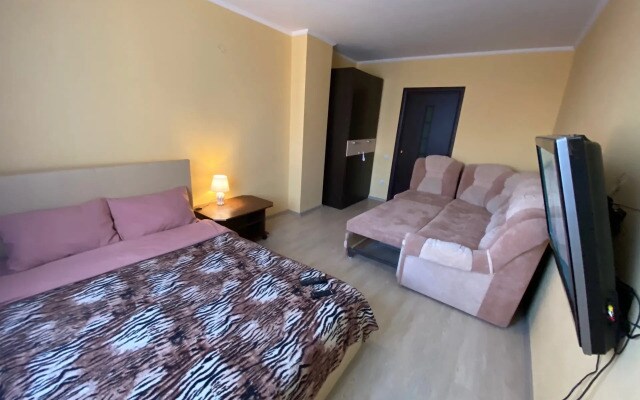 Квартира на Краснозвёздной Улице, 3