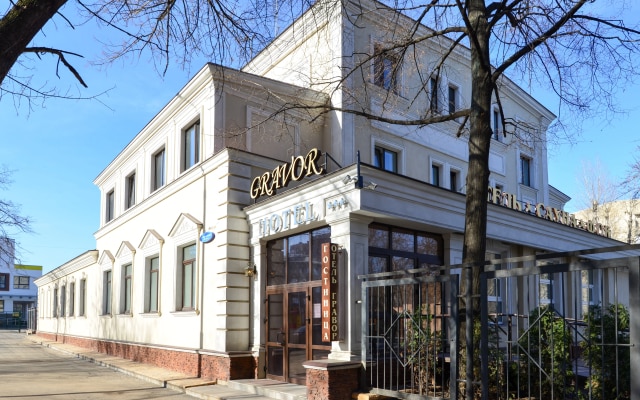 Отель Гравор