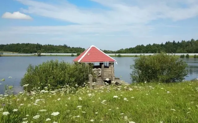 Ozero Ladeniki Guest house