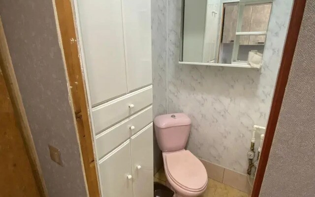 Квартира Светлая студия рядом с парком и остановкой
